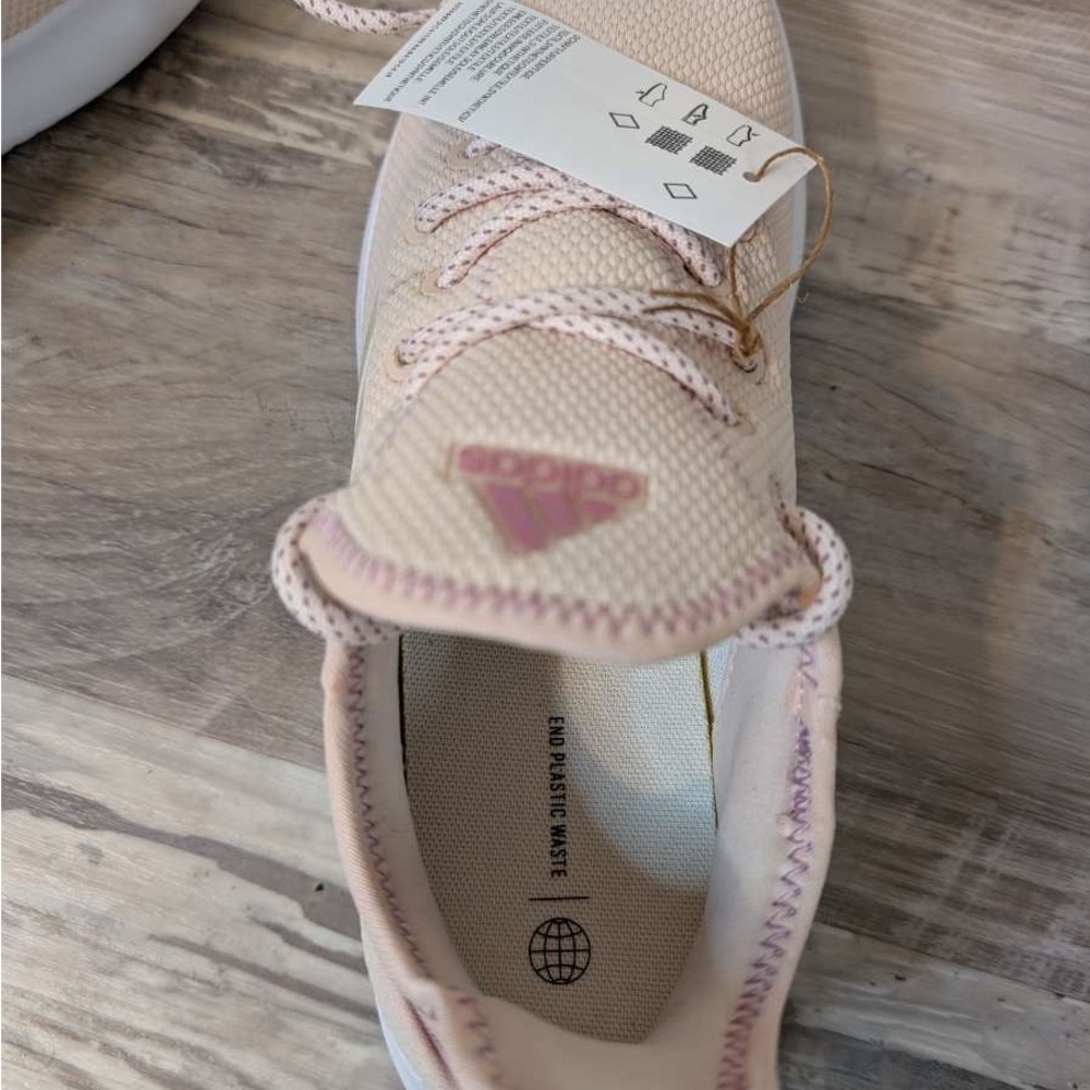 Pink adidas - Picture 5 of 6